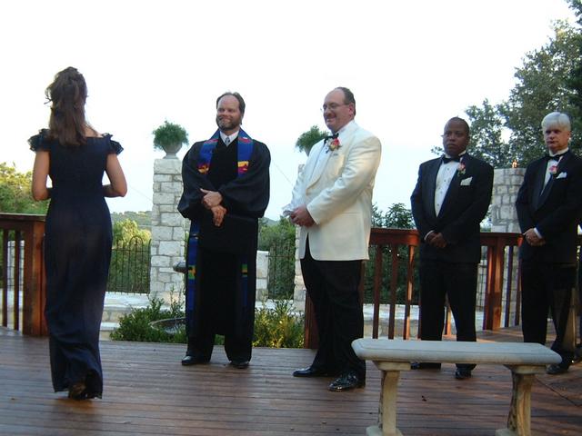 2003/10(Oct)/03(Urbik-Wedding)/640x480_2003-10-05 18-03-56.JPG